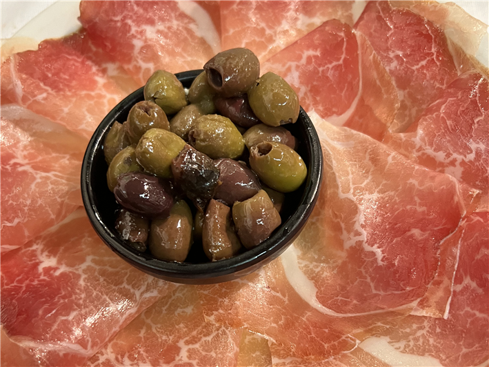 culatello and olives